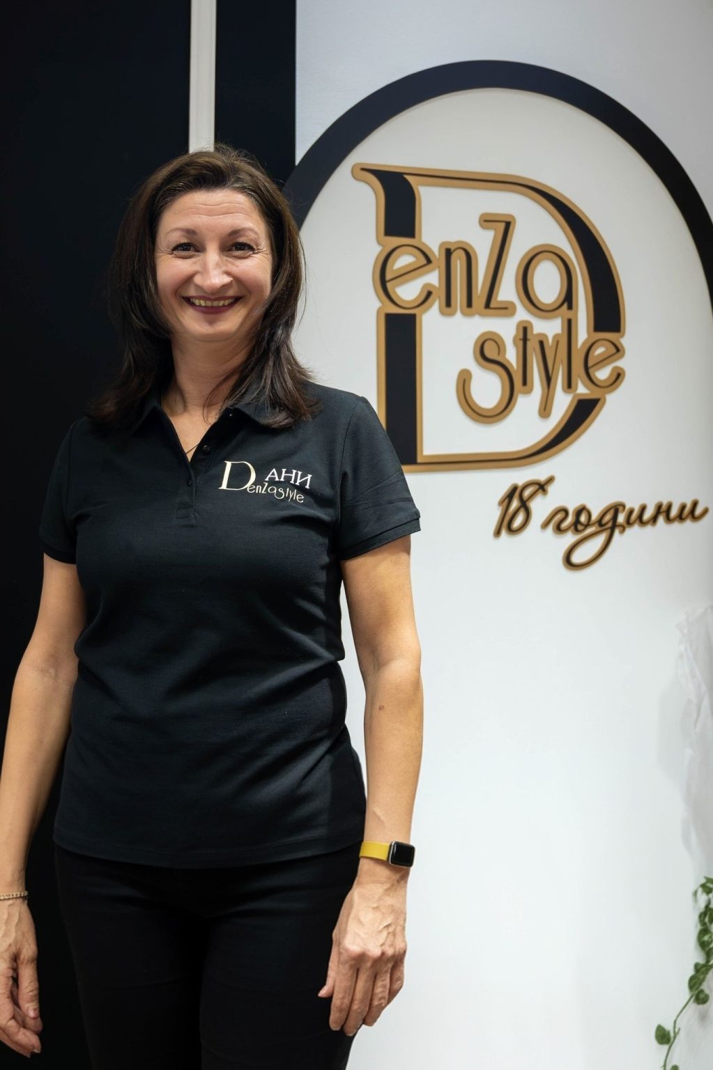 Анелия Манасиева